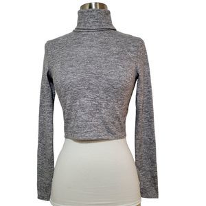 NWT Arizona Gray Heathered Long Sleeve Turtle Neck Crop Top Size Medium